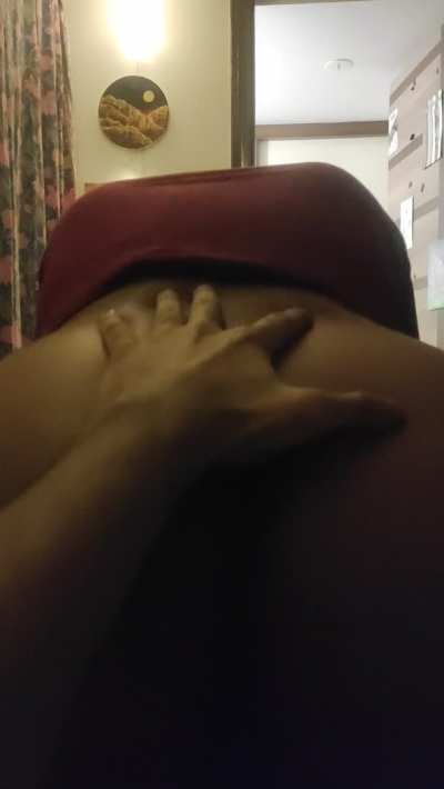 ASMRub & Ride
