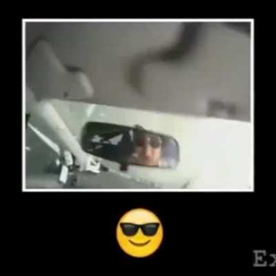 😎