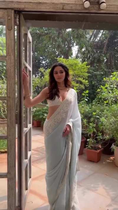 Ananya pandey 