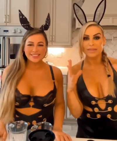 Natalya and Jenni Neidhart 
