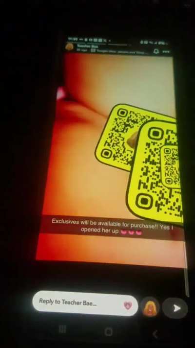 Her recent private snap posts. Couldn&rsquo;t screen record cause she&rsquo;ll block you.