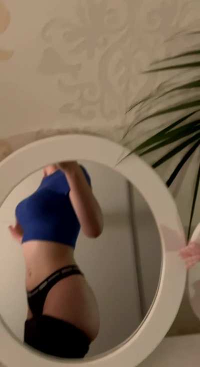What color is my top?