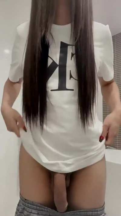 These shirts can't contain it