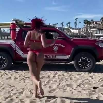 Beach Body Edwina 🍑