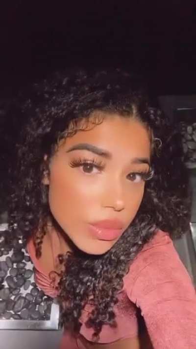 💋