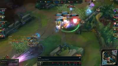 Seraphine R Flash Technology Angle! Super satisfying to land!