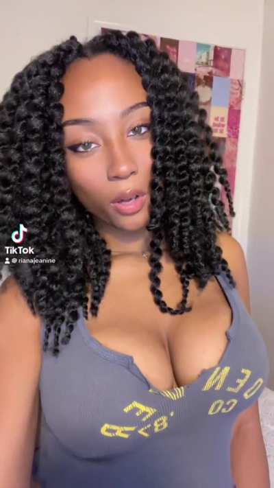 @rianajeanine