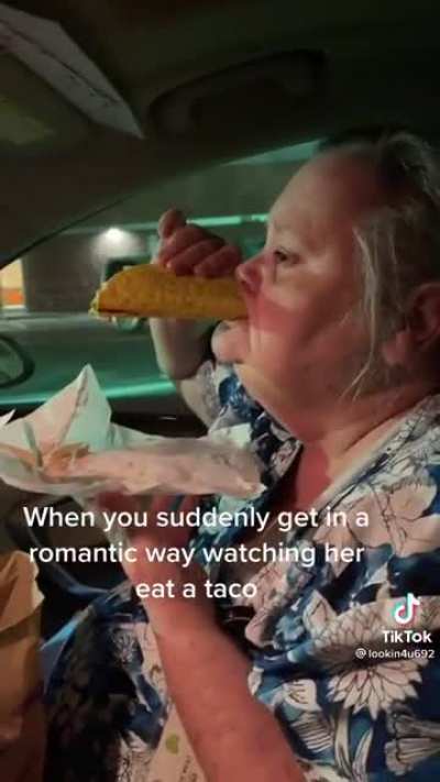 🤢🤢🤮