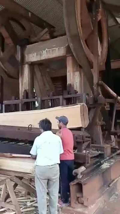 Нарезка шпона