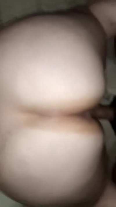 Gordibuena Esposa Puta. Les gusta su culote