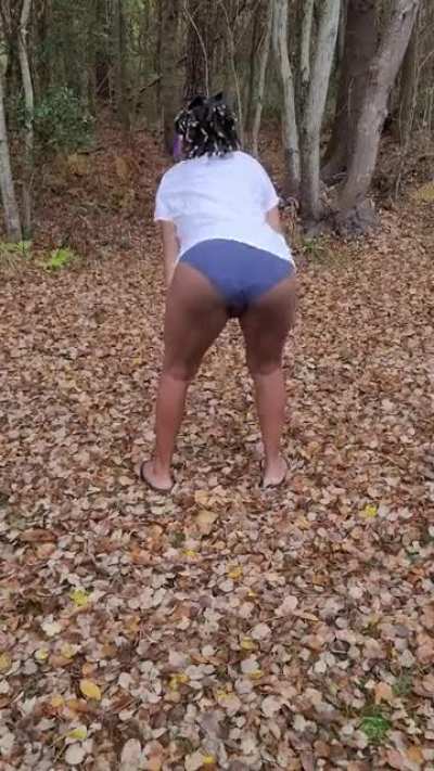 Preggo Twerk!