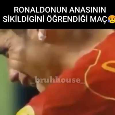 B&uuml;y&uuml;l&uuml; amk videosu 20 kere izledim h&acirc;l&acirc; kahkaha atıyorum.