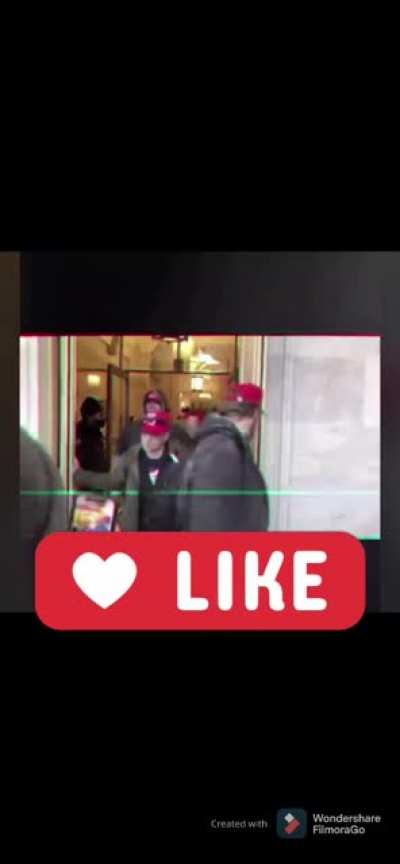 I thought I recognised the lady at the beginning...