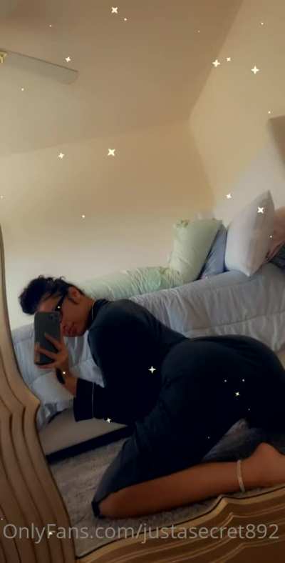 Ash is ready to show her beauty - GET HER FOLDER ⬇️⬇️⬇<wbr>️