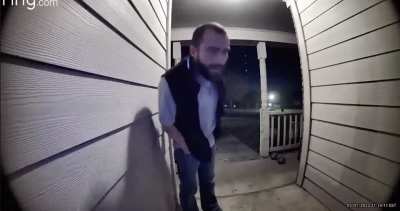 Tweakers try to cash check at woman's front door in the middle of the night