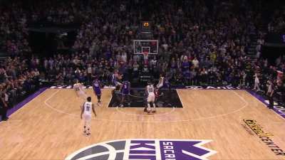 [Highlight] 'Light the beam' chants break out as the Kings' win is imminent after the Lauri miss to win
