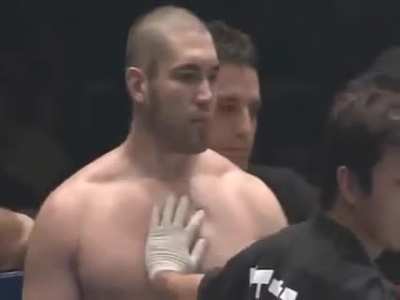 Kissing an opponent
