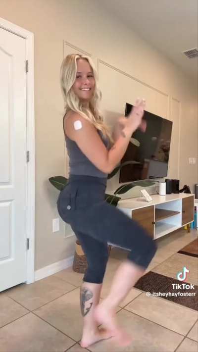@itsheyhayfosterr