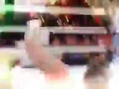 Alberto del Río o angel garza