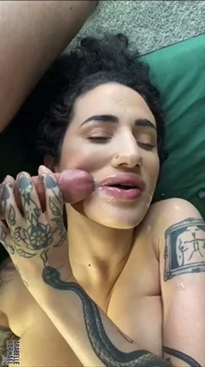 Babe licks the spot and extracts cum