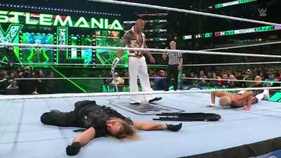 Final minutes to last night&rsquo;s Wrestlemania main event