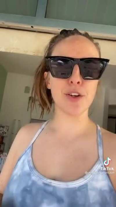 Female Joker Zionist VS Bella Hadid