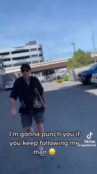 Aggressive Uber Driver Maces Passenger For Slamming Car Door, Gets Karma 