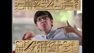 He be enjoyin da برجر