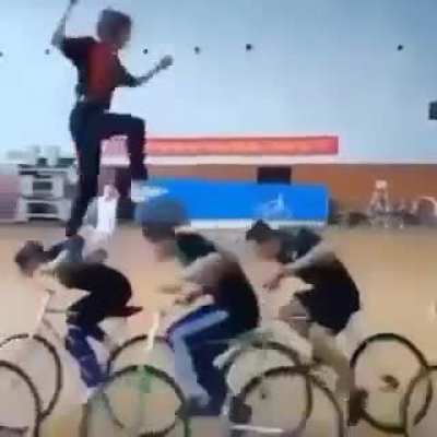 hmr while I defy physics...