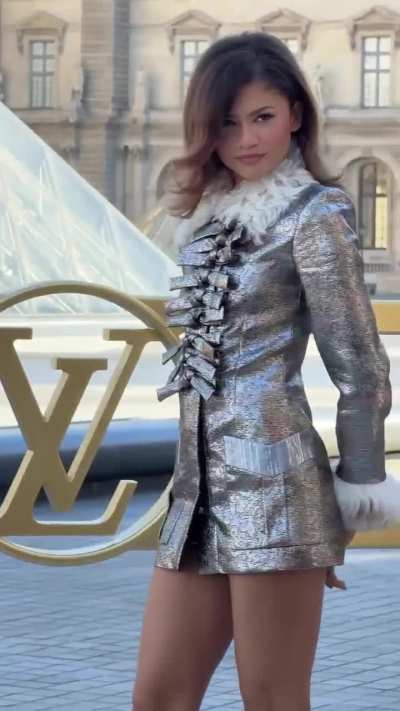 &lsquo;Good morning to Z, and Z only! The star has touched down in Paris for Louis Vuitton&rsquo;s Spring 2026 Show&rsquo; - IG September 2025