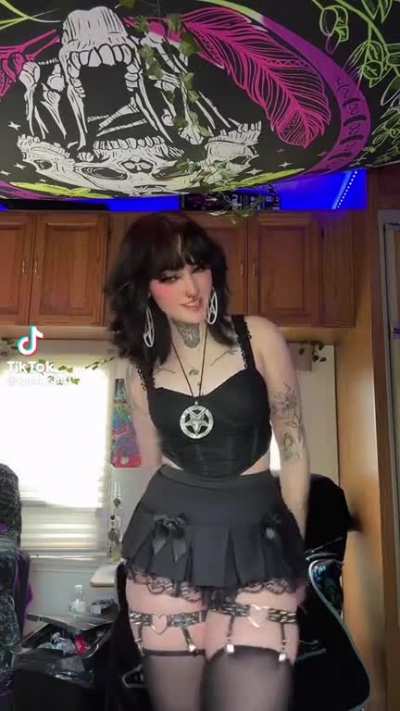 Goth girls have my heart
