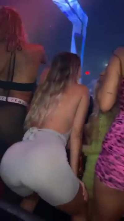 katya &amp;amp; Casi A$$es is Incredibly Blessing