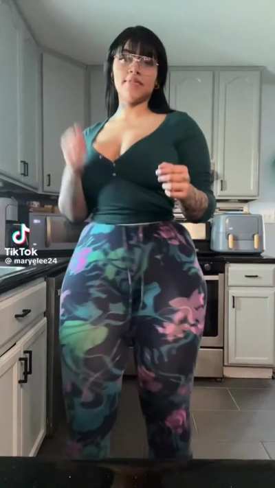 THICC & WONDERFUL 