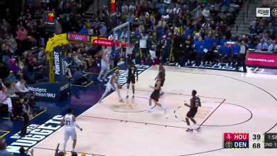 [Highlight] Jokic behind the back pass to Brown for his second 10+ assist half this season