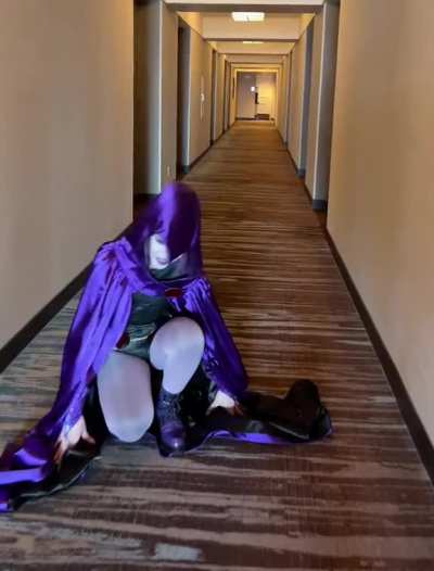 Raven Cosplay 2