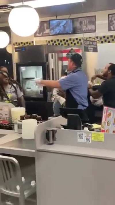 Wild Waffle House freakout in Texas