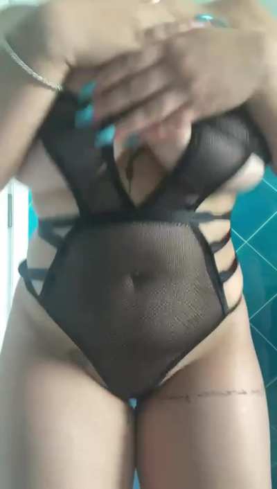 Someone who really appreciates natural boobs?