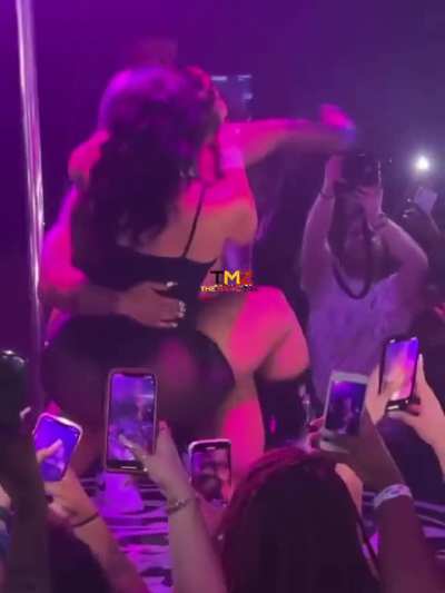 Throwback when AriannaFletcher Gets Picked Up By A Stripper While In Atlanta At The King Of Diamonds Club &hellip;. 👀😫🤯