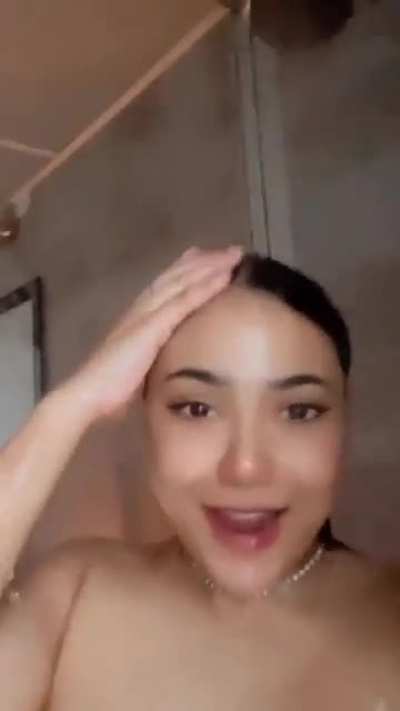 Callmesherni Aka Lovely Ghosh have Dildol in her bathroom 🍑👍🏻🍌🍌<wbr>💋❤️‍🔥<wbr>❤️ Big Massive B🏀🏀Bs
