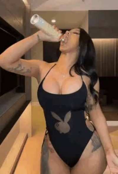 Dm let&rsquo;s talk about cardi