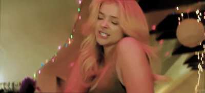 Be honest, would you let petite Chlo&euml; Grace Moretz dominate &amp;amp; peg you?