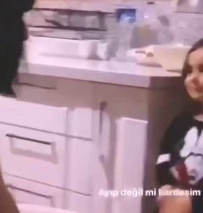 Ablamı siktim öldü