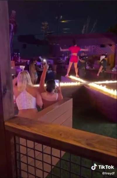 This woman is vibing but I don’t think those are the right type of officers...