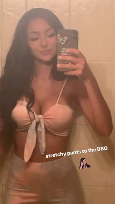 stretchy pants