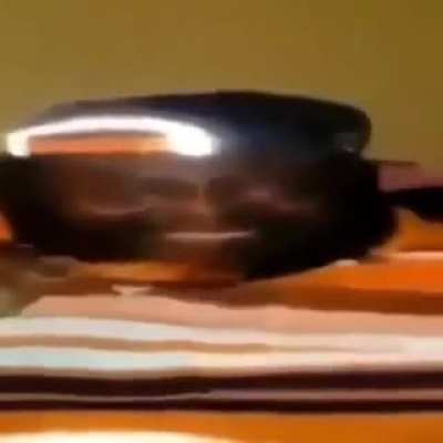 Man eats a chicken wing and dies