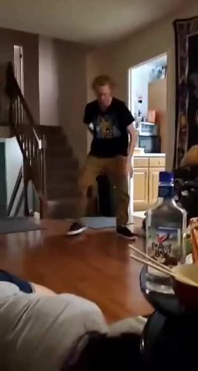 Blursed - The audio and freeze frame were not edited in. The phone just glitched when taking the video.