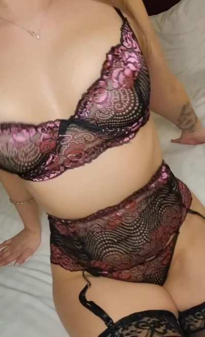 i wish someone would grope me as I bounce