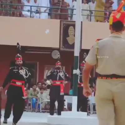 When paxxxtanis 🇵🇰 and endians🇳🇪 of r/2asia4u meet irl