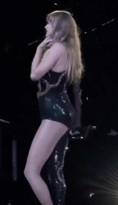The way she twirls her hair so innocently, all while wearing an outfit having one of her buttcheeks intentionally out. Biggest tease