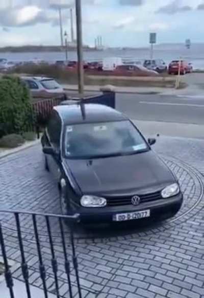If your driveway ends on a highway, a rotating driveway is a matter of safety
